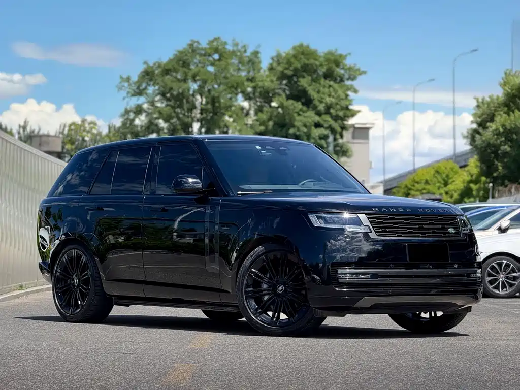 Range Rover 2024 Edition 3.0 L6 360PS Grand Edition