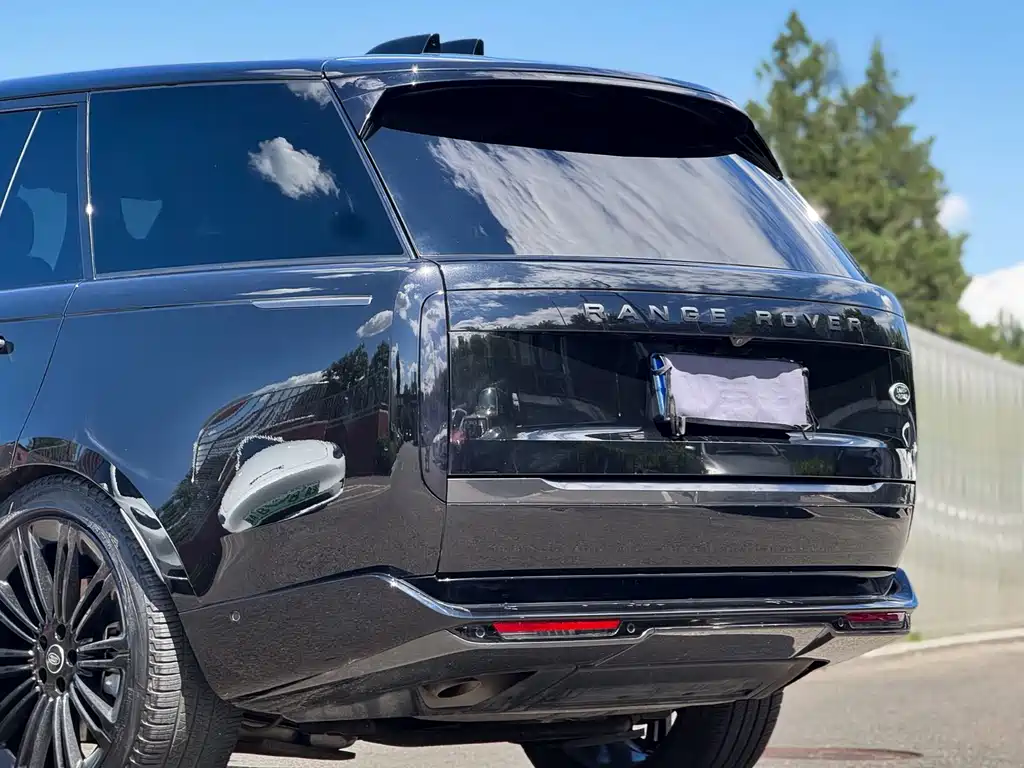 Range Rover 2024 Edition 3.0 L6 360PS Grand Edition