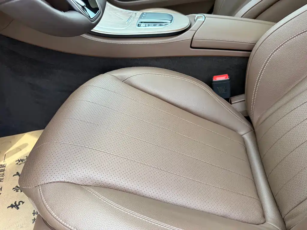 Mercedes-Benz E-Class 2023 E 300 L Fashion Edition