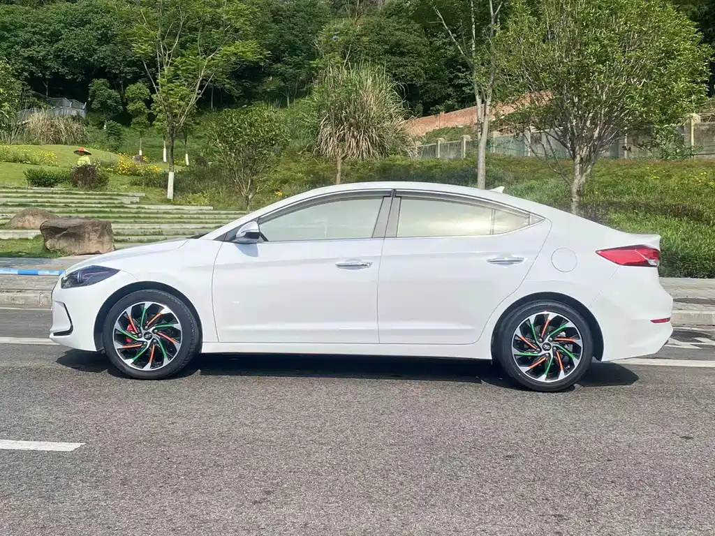 Leonding 2020 1.5L CVT ZhiXuan Elite Model