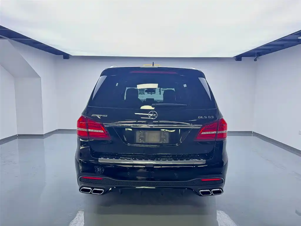Mercedes-AMG GLS 63 4MATIC 2017
