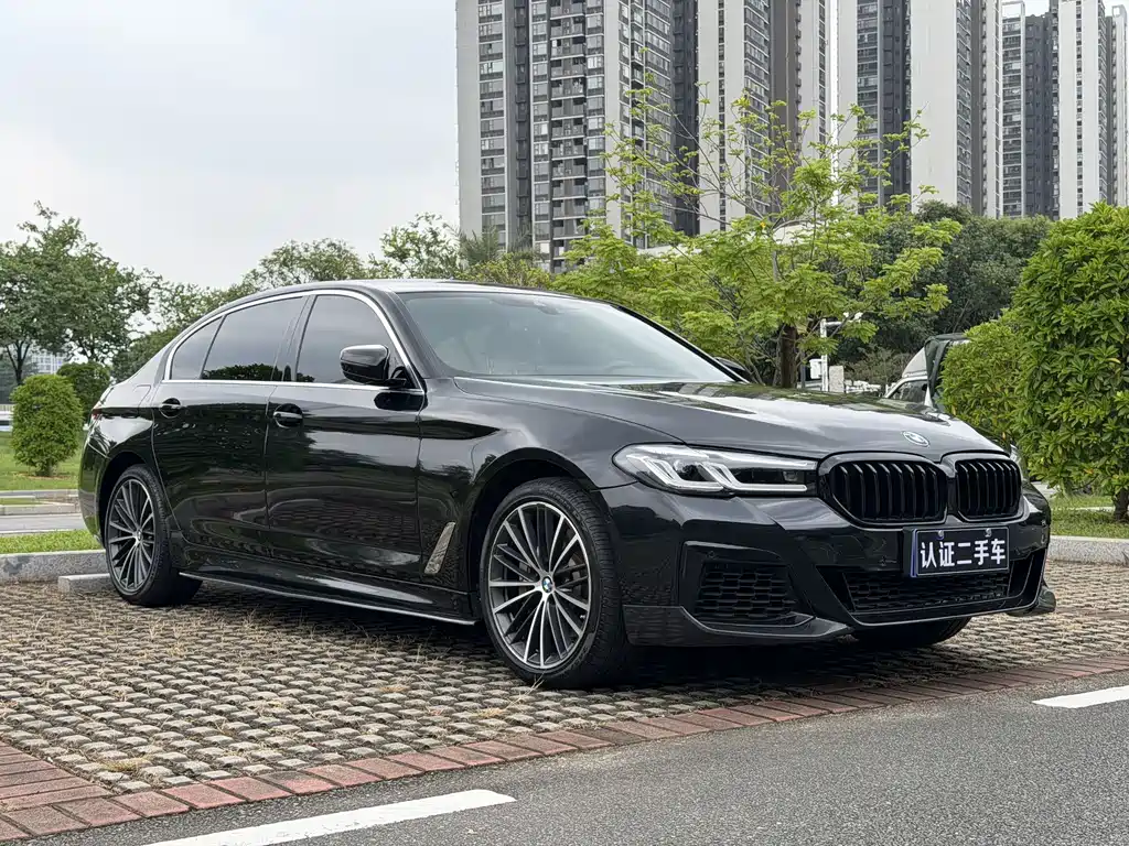 BMW 5 Series 2022 Model Facelift 530Li Leading Edition M Sport Package