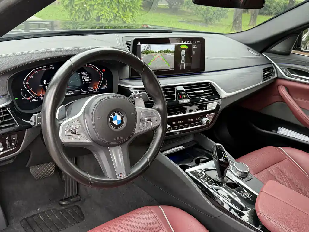 BMW 5 Series 2022 Model Facelift 530Li Leading Edition M Sport Package