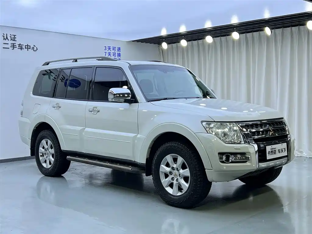 Pajero Import 2015 3.0L Automatic Elite Super Version National V