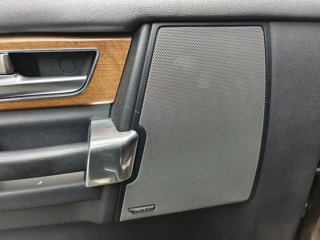 Discovery 2015 3.0 SDV6 HSE Diesel