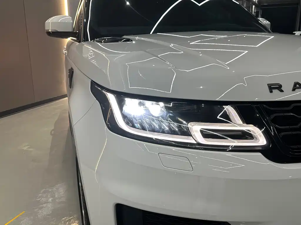Range Rover Sport Hybrid 2018 P400e