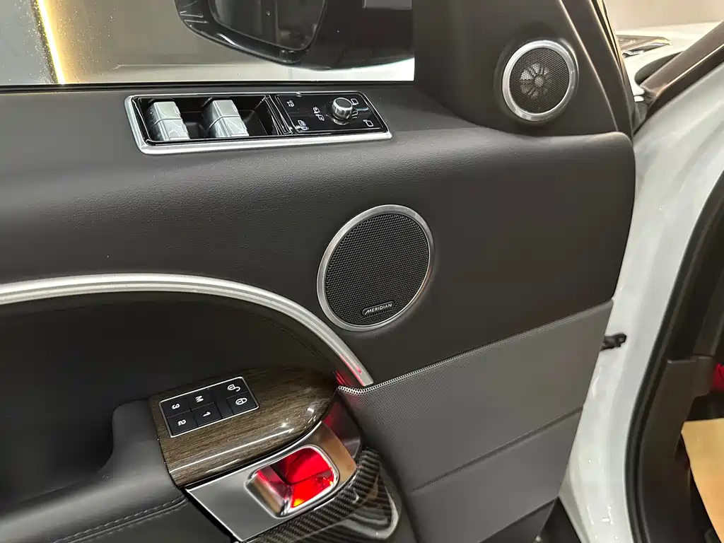 Range Rover Sport Hybrid 2018 P400e