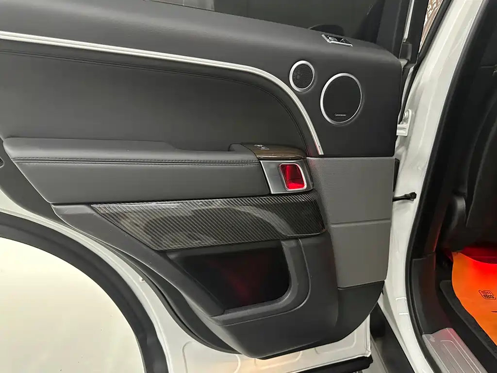 Range Rover Sport Hybrid 2018 P400e