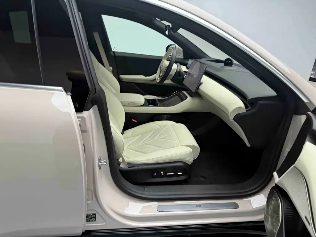NIO ET5 2025 Model 75kWh