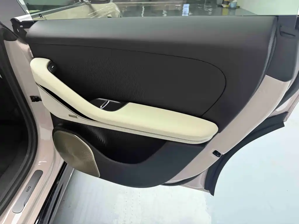NIO ET5 2025 Model 75kWh