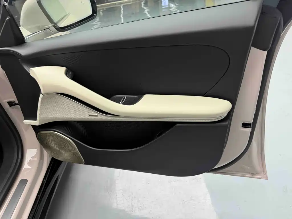 NIO ET5 2025 Model 75kWh