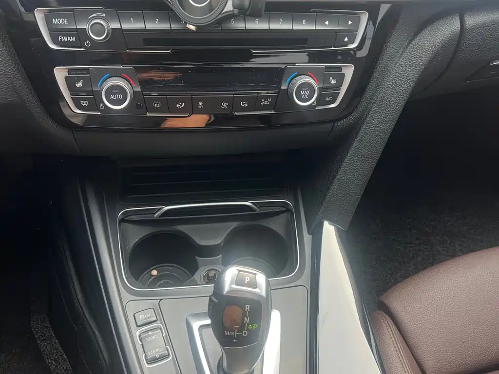 BMW 3 Series 2019 320Li Fashion Edition