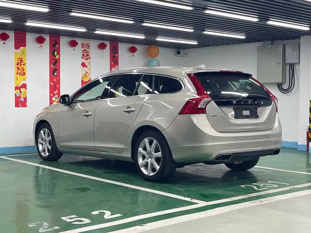 Volvo V60 2017 T5 Intelligent Comfort Edition National VI
