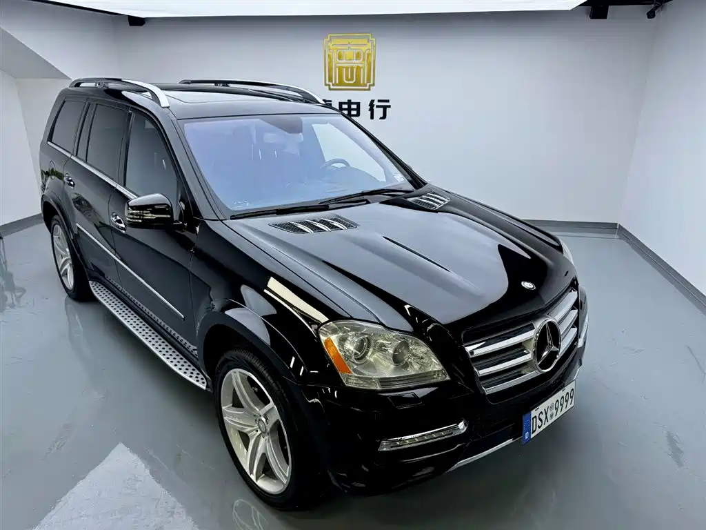 Mercedes-Benz GL Class 2010 GL 550 4MATIC US-spec