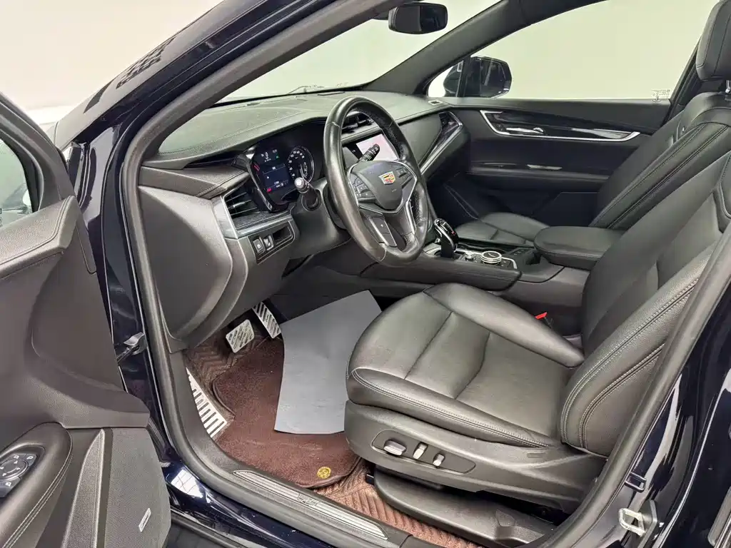 Cadillac XT5 2021 28T AWD Luxury Edition
