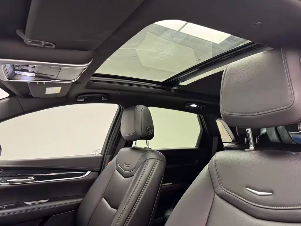 Cadillac XT5 2021 28T AWD Luxury Edition