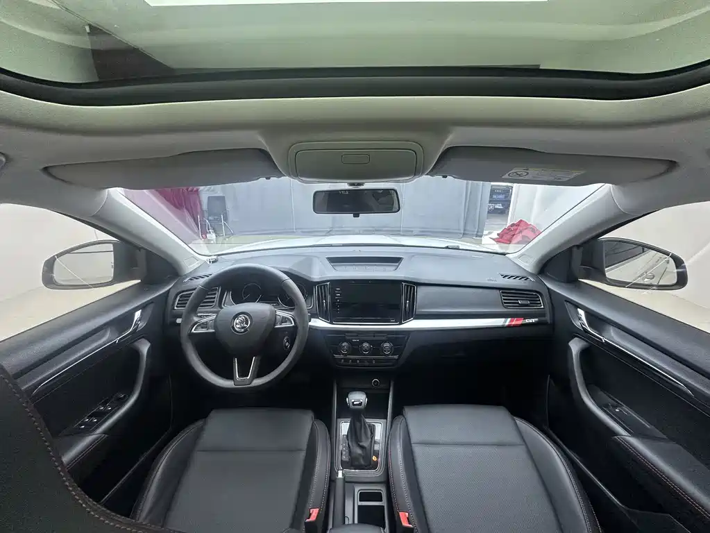 Kia Kmall 2022 GT 1.5L Automatic Zhenxiang Edition