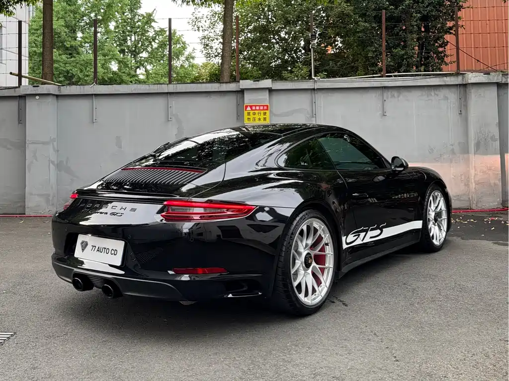Porsche 911 Carrera GTS 3.0T 2017 Model