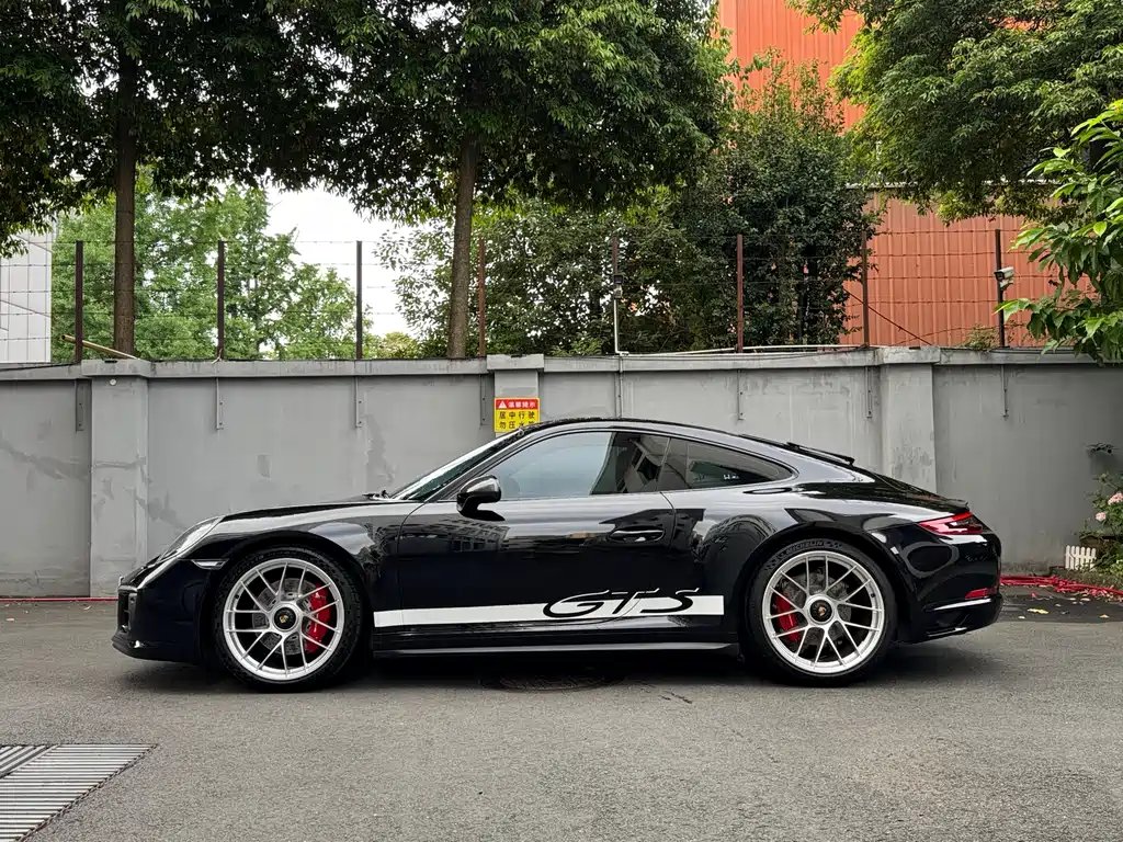Porsche 911 Carrera GTS 3.0T 2017 Model
