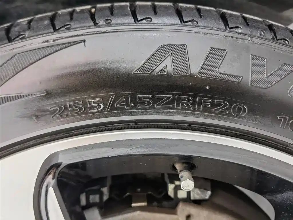 Mercedes-Benz GLC 2019 GLC 300 L 4MATIC Dynamic Edition
