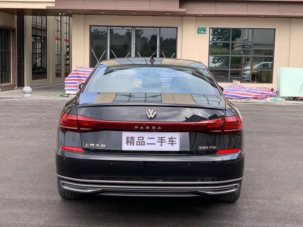 Passat 2023 330 TSI Starry Luxury Edition