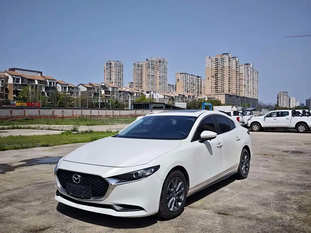 Mazda 3 Atenza 2020 1.5L Automatic Quality Beauty Edition