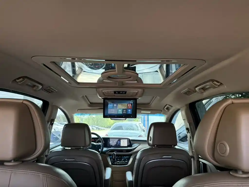 Buick GL8 2020 ES Luxury 653T