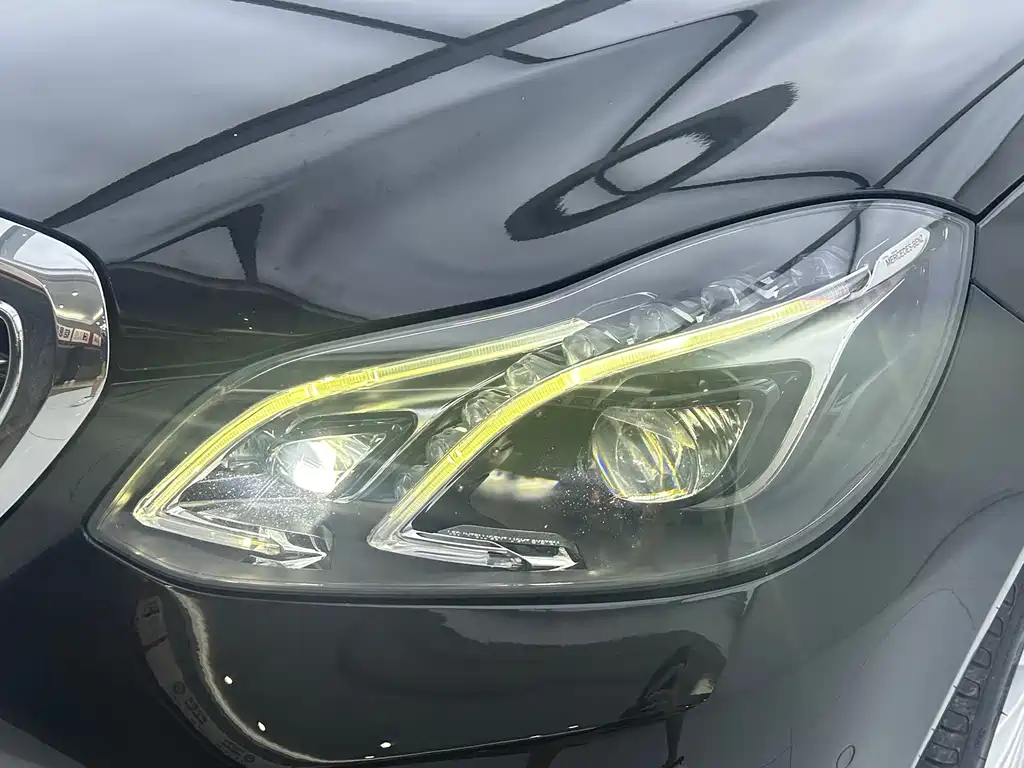 Mercedes-Benz E-Class 2014 E 260 L Luxury Edition
