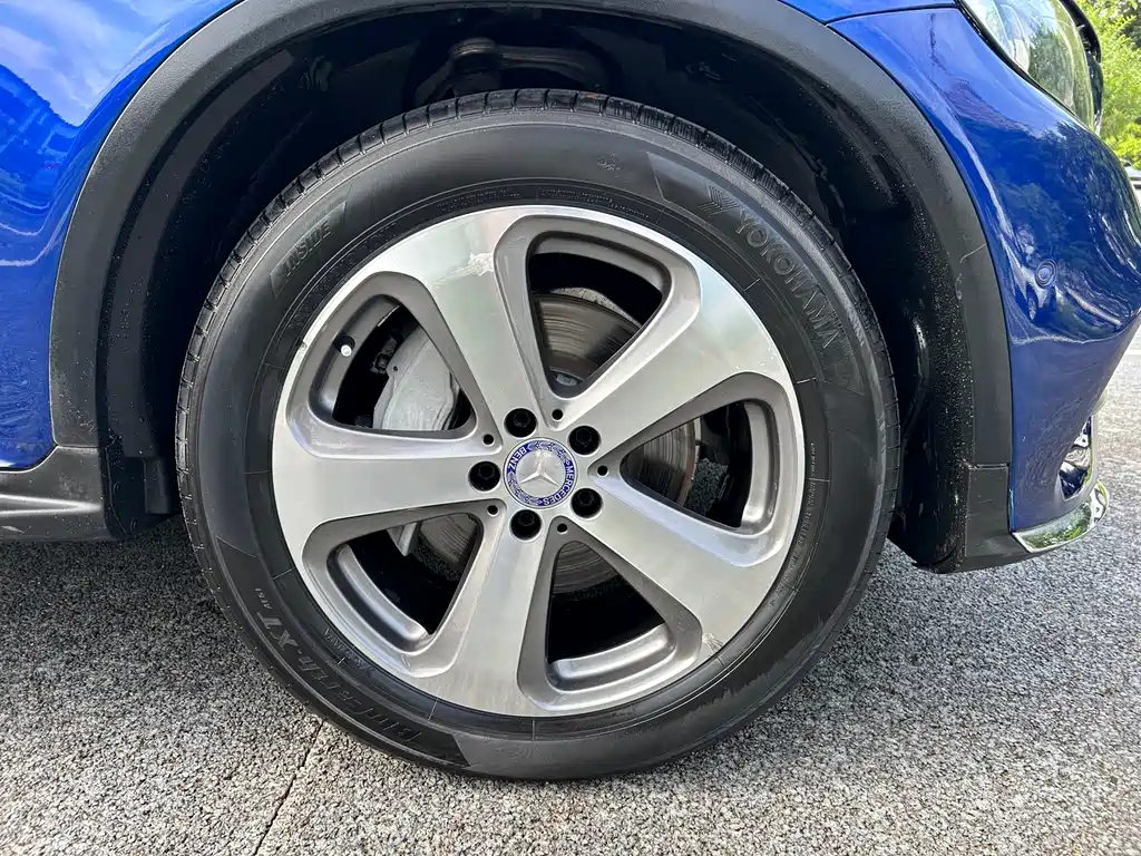 Mercedes-Benz GLC 2017 GLC 300 4MATIC Dynamic Edition