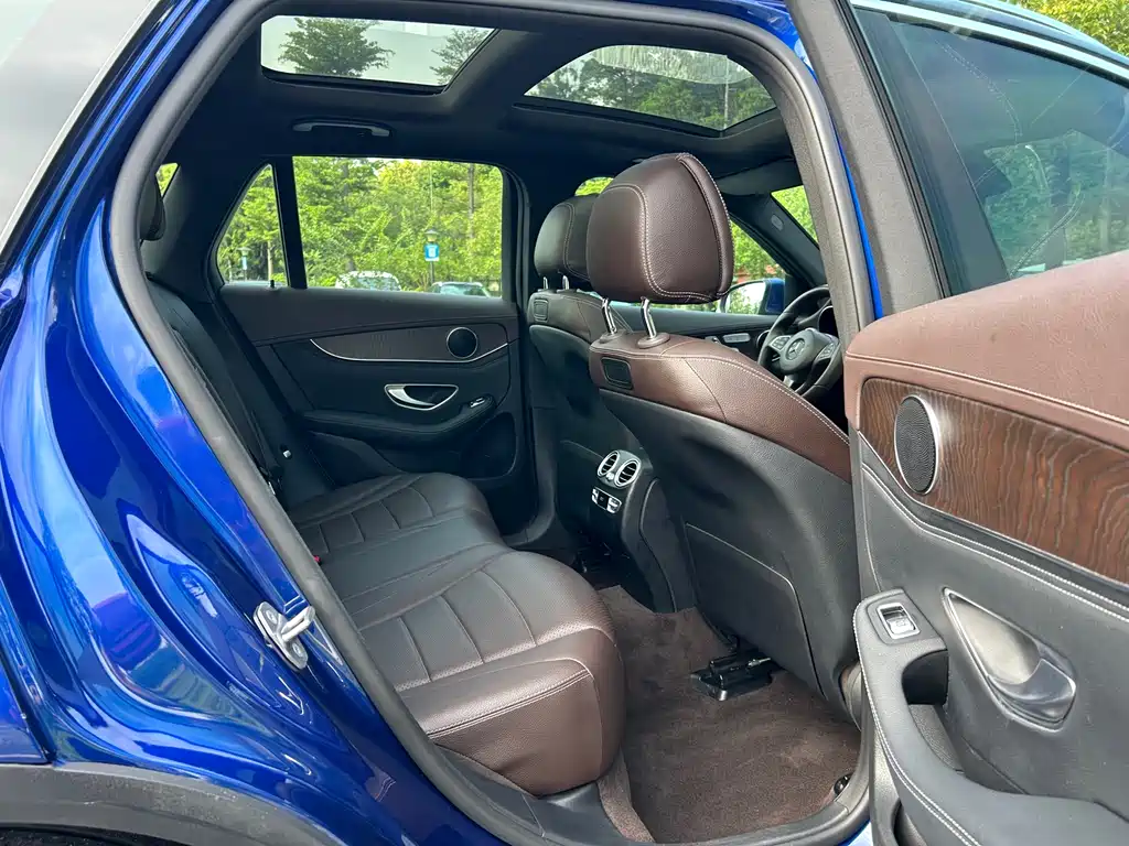 Mercedes-Benz GLC 2017 GLC 300 4MATIC Dynamic Edition