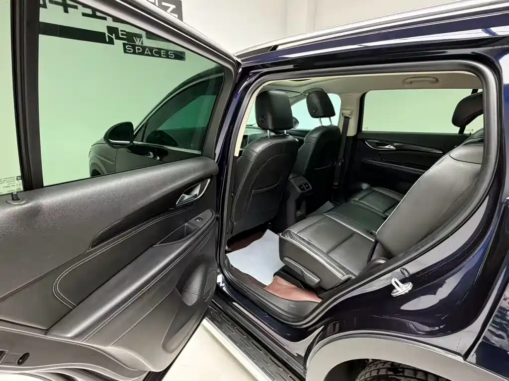 Buick Envision Plus 2021 652T 7-seat Luxury Edition