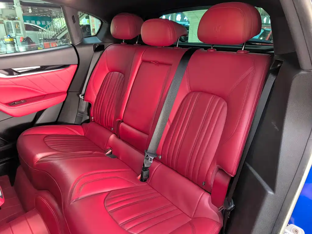 Levante 2019 3.0T Standard Edition Euro VI