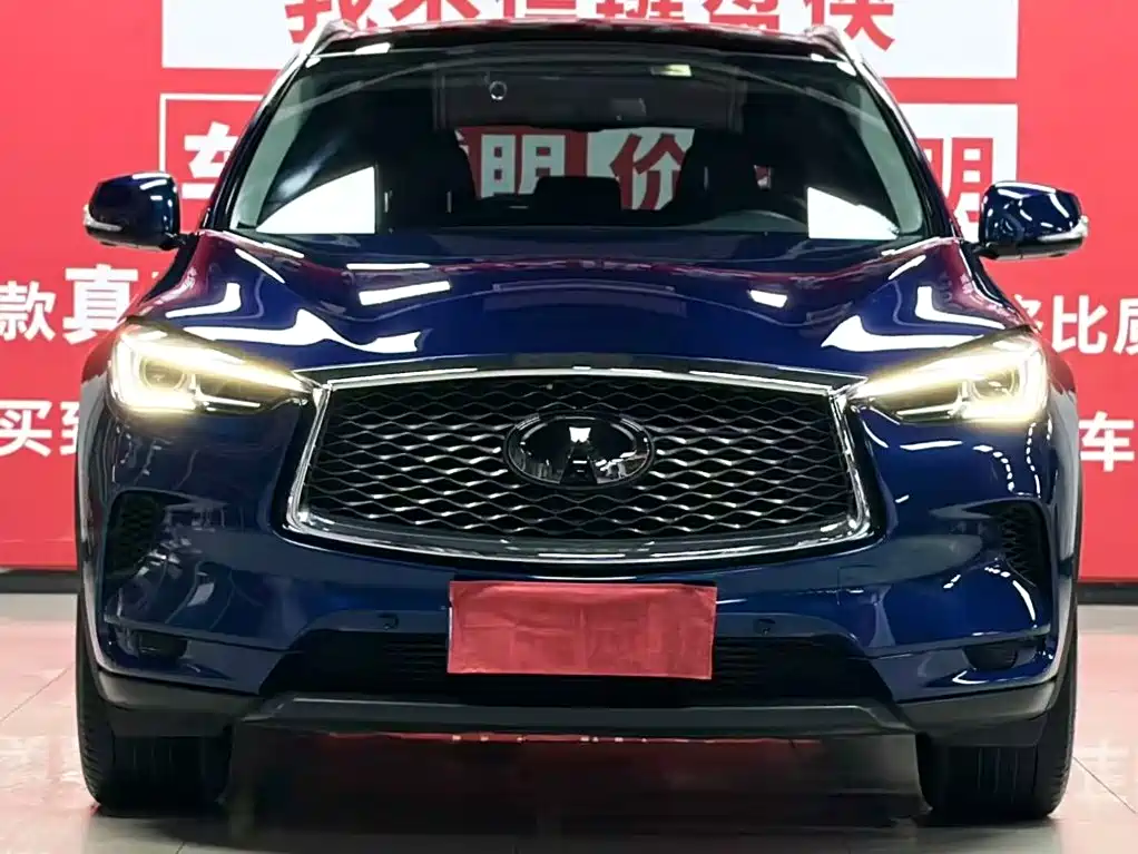 Infiniti QX50 2020 Model Year Restyled 2.0T All-Wheel Drive Executive Edition