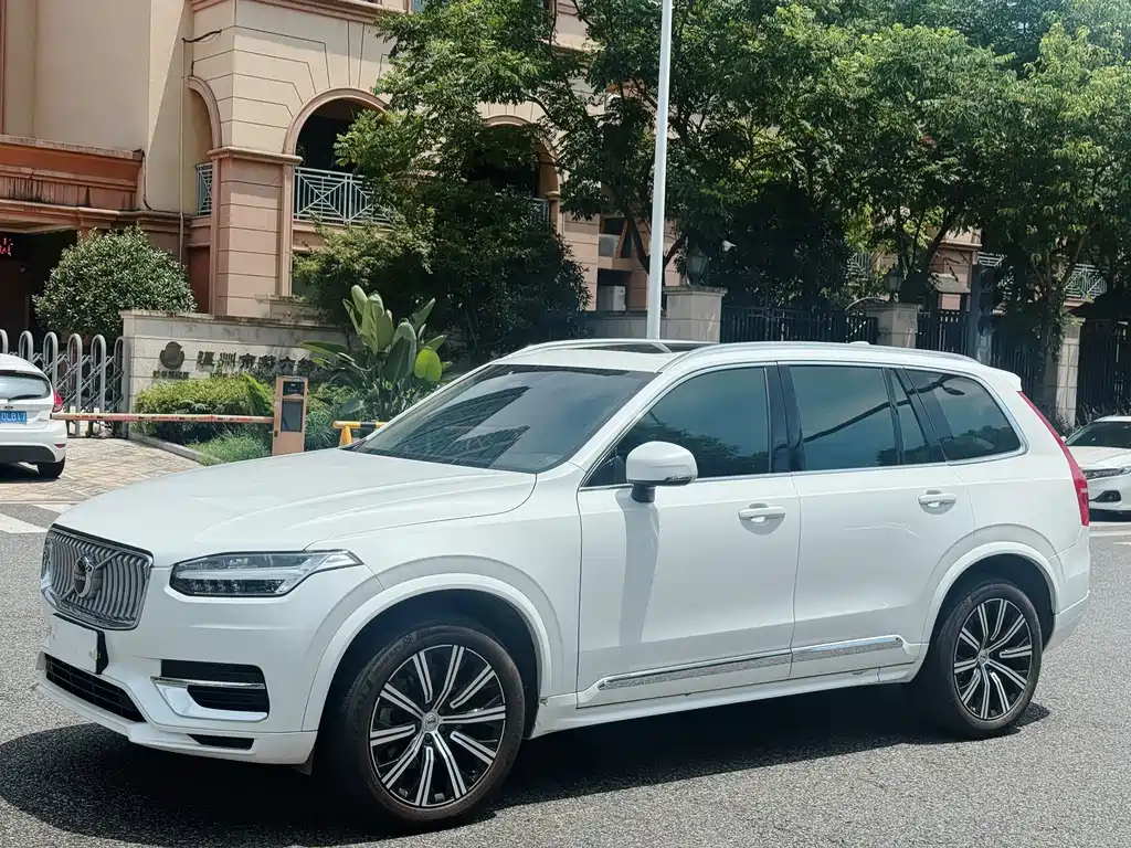 Volvo XC90 2025 B6 Intelligent Luxury Edition 7-seater