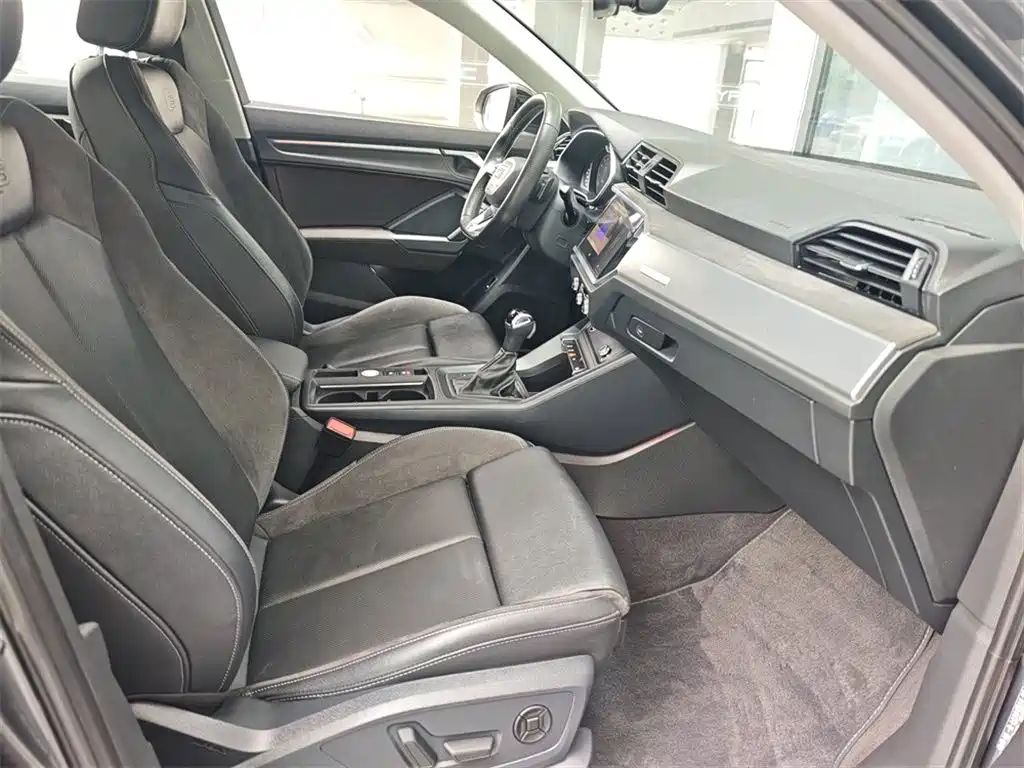 Audi Q3 Sportback 2023 45 TFSI quattro Style Edition