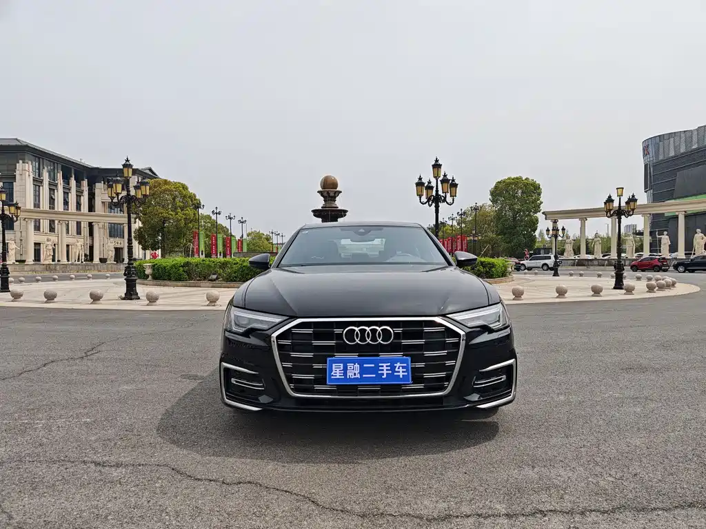 Audi A6L 2023 Facelift 40 TFSI Luxury Dynamic Edition