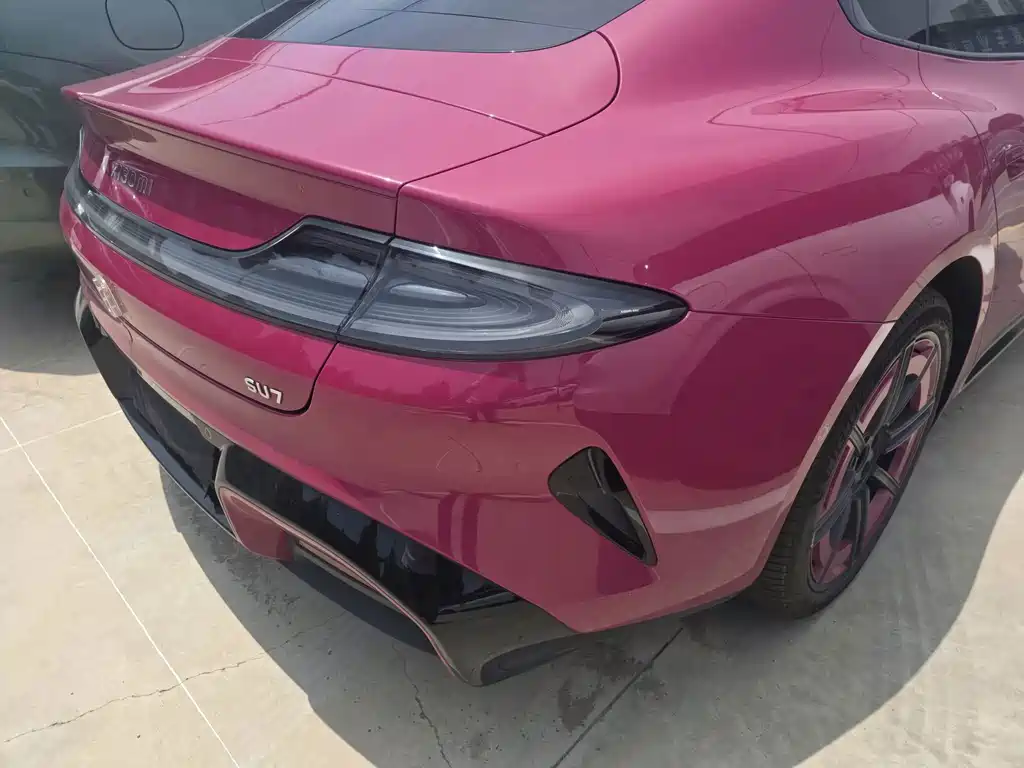 Xiaomi SU7 2024 Edition Rear-wheel Drive Long-range Intelligent Driving Version