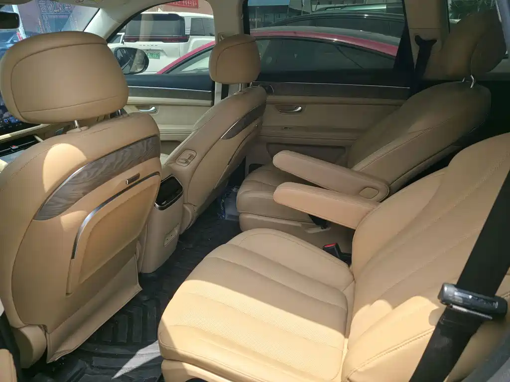 Askun M7 2022 Edition 1.5T Rear-wheel Drive Comfort Version