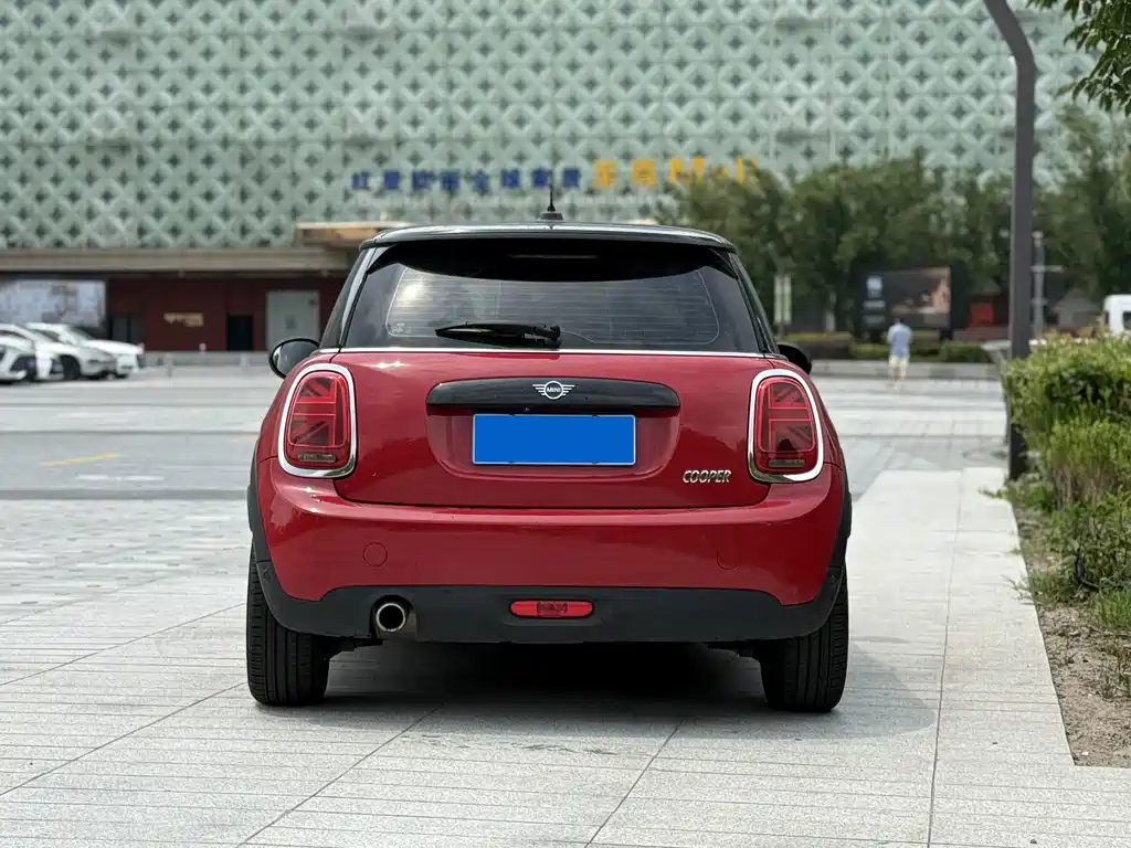 COOPER Classic 2018 1.5T