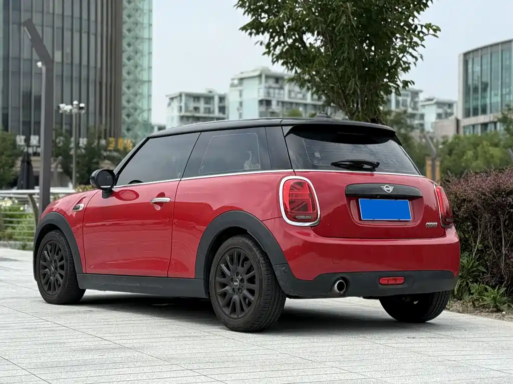 COOPER Classic 2018 1.5T