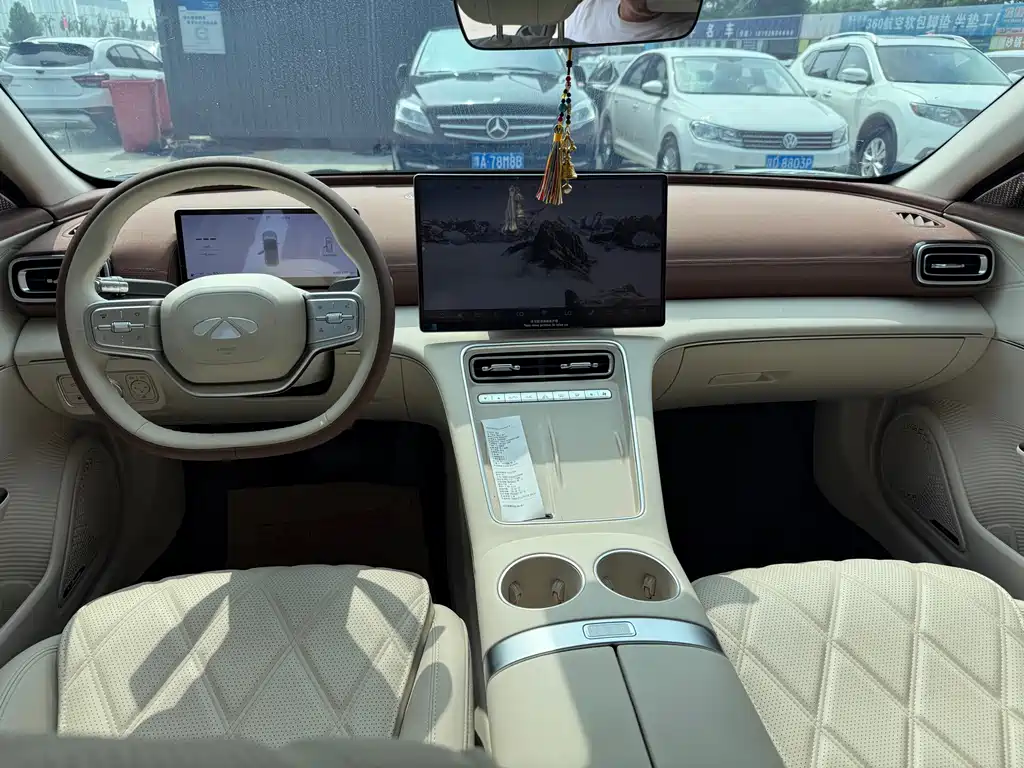 Fengyun A9L 2025 Edition 260 Ultra-long Range Prestige Version