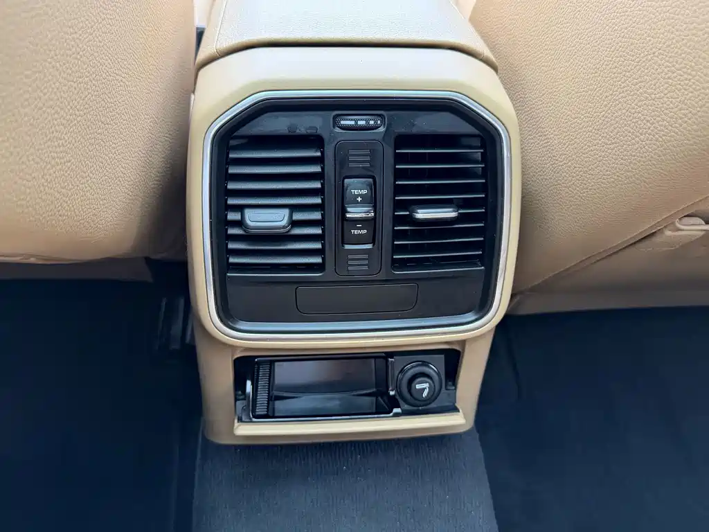 Macan 2.0T 2017款