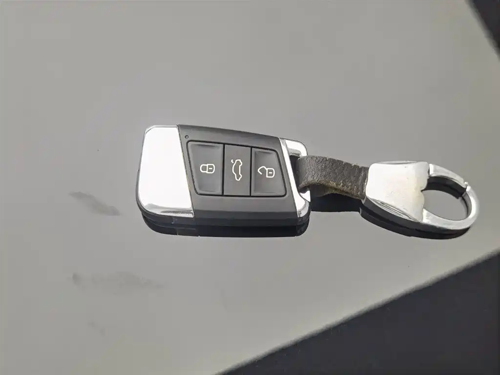 Passat 2023 Edition 330 TSI Elite Edition
