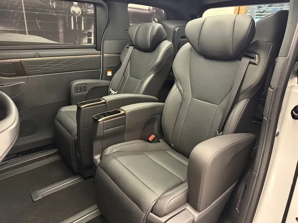 Alphard 2023 model Hybrid 2.5L Premium·Gold Edition