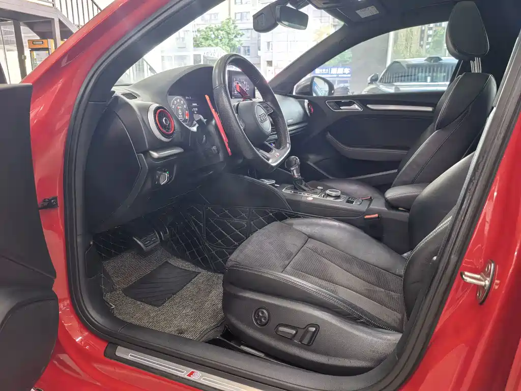 Audi S3 2017 Facelift S3 2.0T Limousine