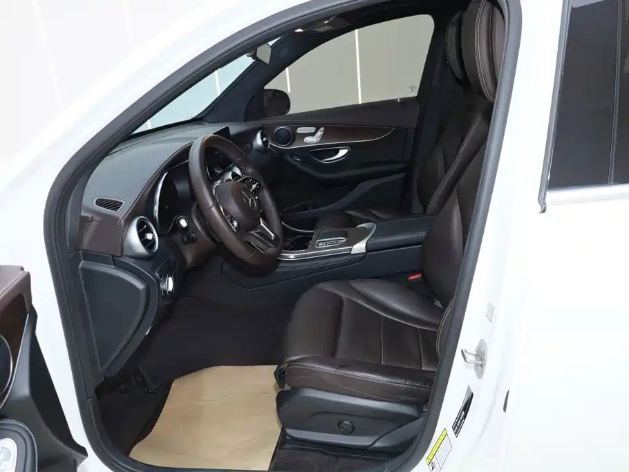 Mercedes-Benz GLC 2021 GLC 260 L 4MATIC Luxury Edition
