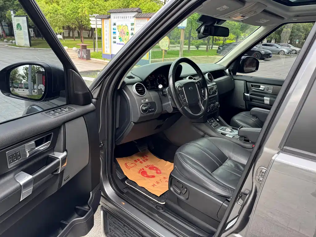 Discovery 2015 3.0 SC V6 SE