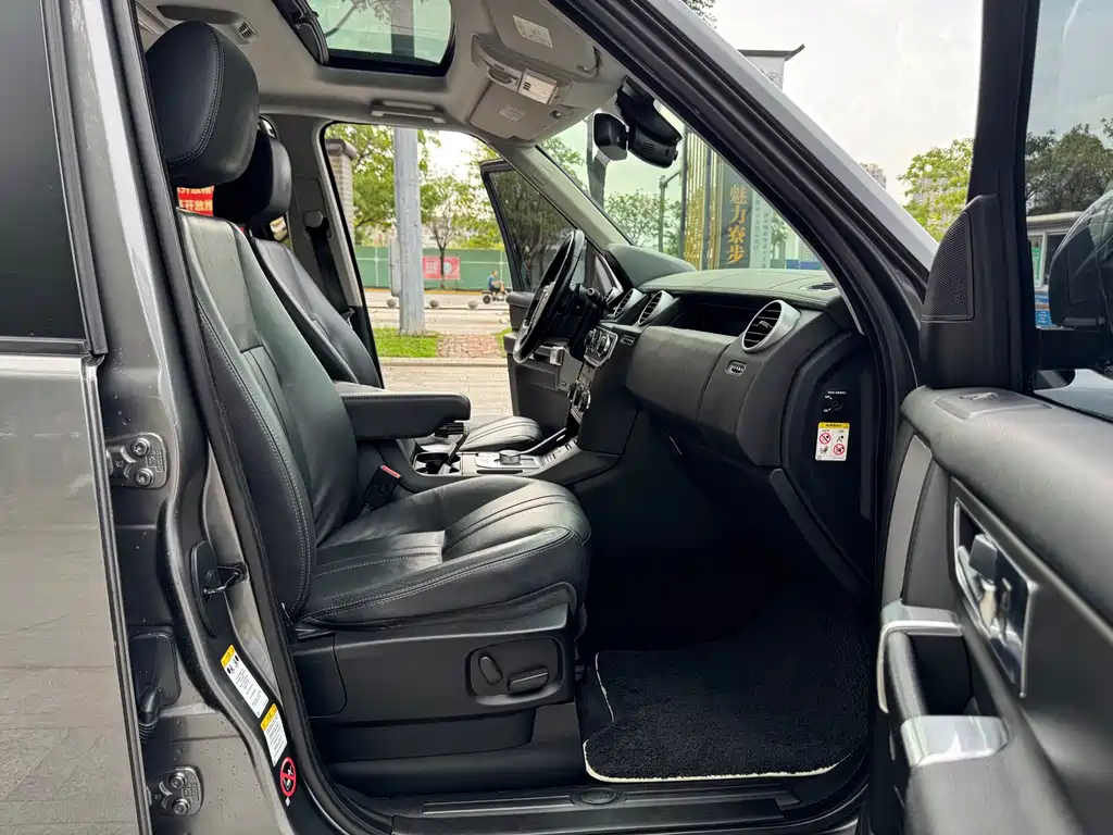 Discovery 2015 3.0 SC V6 SE