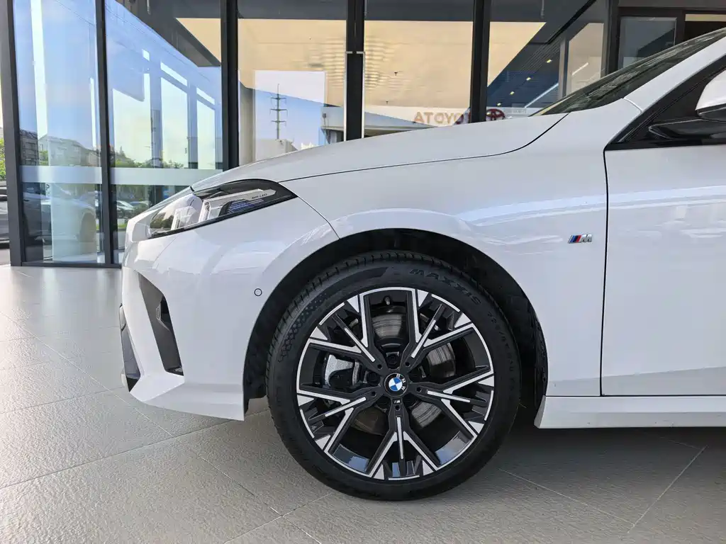 BMW 2 Series 2025 Model 225L M Sport Package