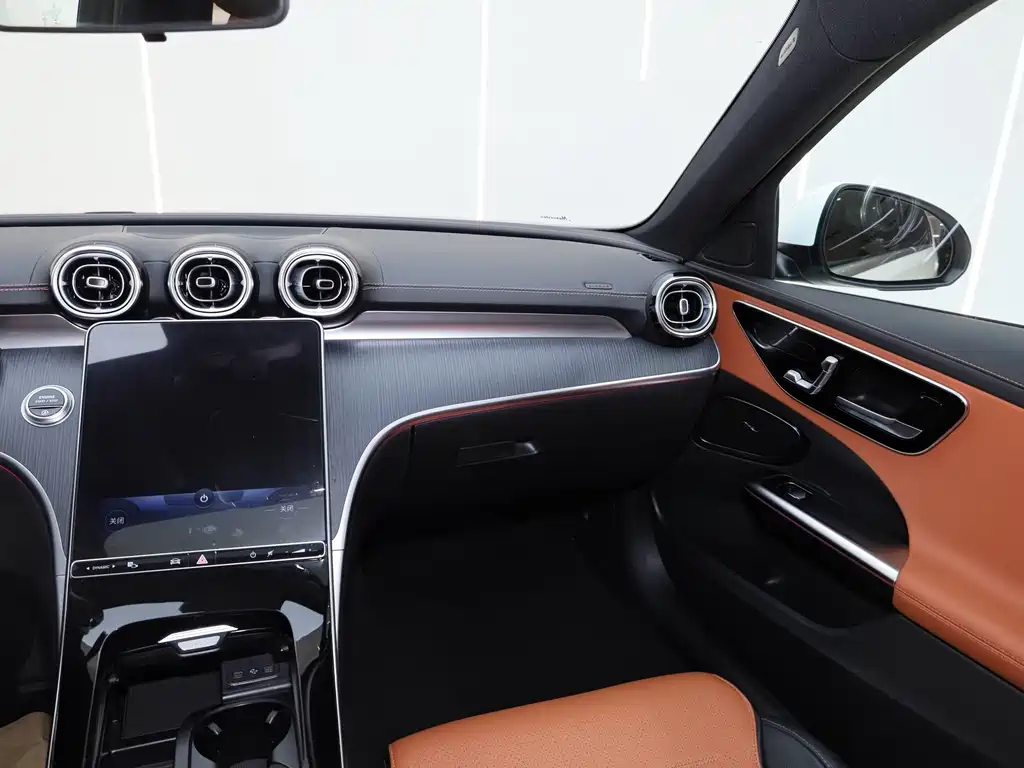 Mercedes-Benz C-Class 2022 Model Year Restyled C 260 L Sport Edition